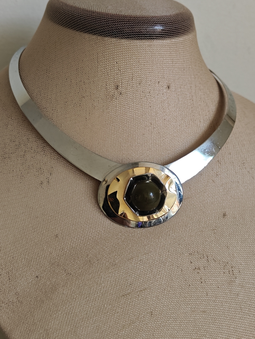 Vintage 90s Chocker Necklace